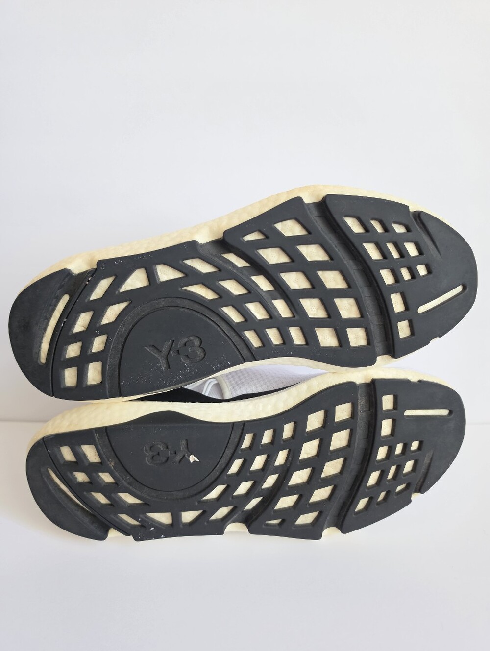 Adidas Y-3 Saikou Core White Shoes - Picture 7 of 7